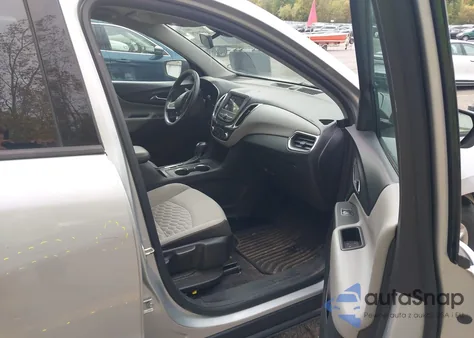 2019 Chevrolet Equinox Ls z USA, uszkodzony, nr VIN 3GNAXHEV7KL391048